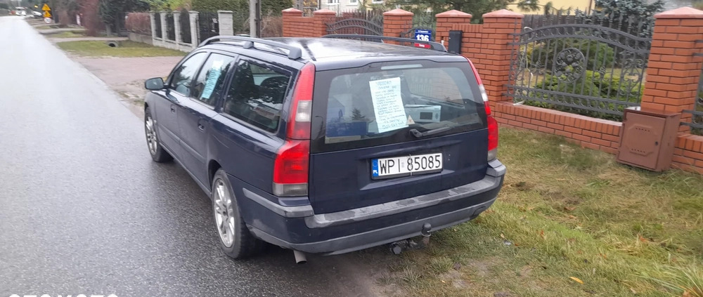 Volvo V70 cena 8900 przebieg: 411850, rok produkcji 2003 z Łazy małe 11